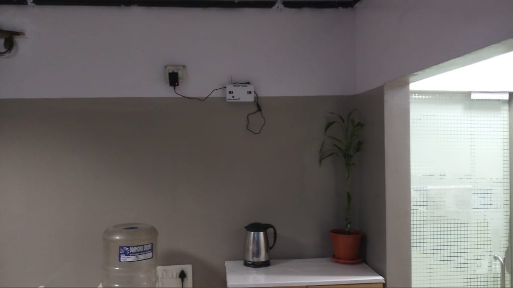Office Call Bell - Wireless call bell system installed in corporate office for reception and meeting room notifications.